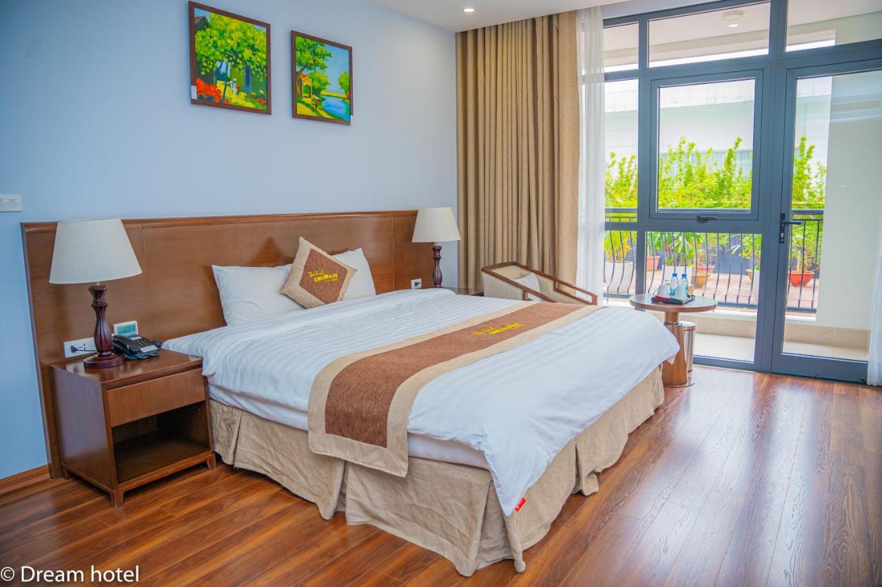 Khach San Thai Binh Dream エクステリア 写真
